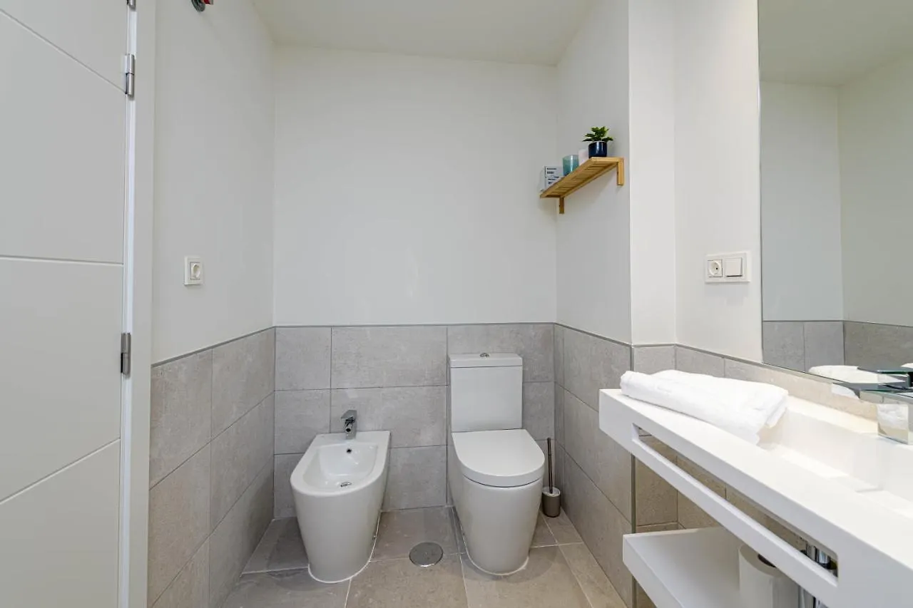 Wintowinrentals Plaza Del Teatro Malaga Historic Center & Free Parking ספרד